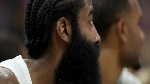 “昨夜激战5胜4，春武里今日主场能否逆袭成功？”